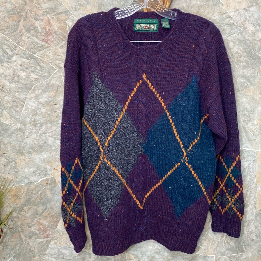 American Eagle outfitters knitted by hand 100% Shetland wool Argyle sweater